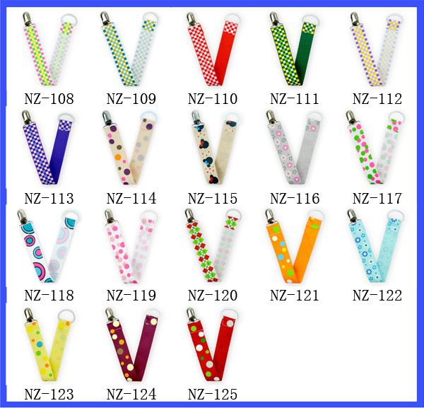 baby pacifier clips (30)
