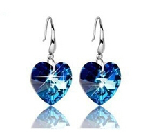 Серьги от Yiwu Yunzhong Import & export co. , ltd для Женщины, материал Цирконий артикул 2053707968