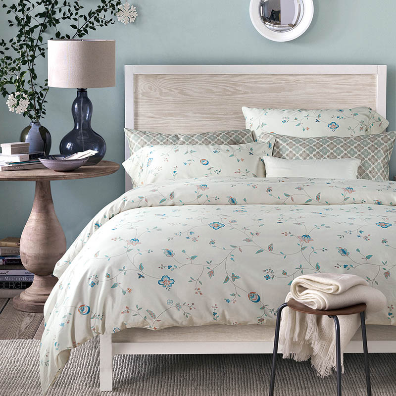 Compra juegos de edredones florales online al por mayor de China