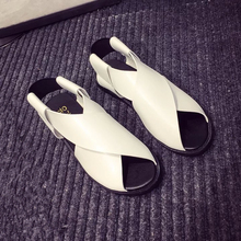 Famous Brand design Female Leather Sandals Women Flat Sandals Fashion Summer Outdoor work Slides Shoes black and white
