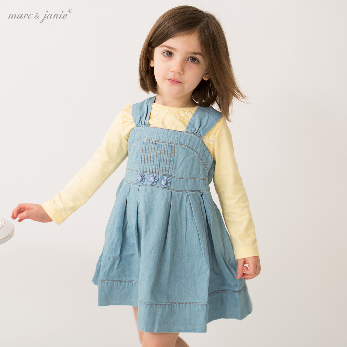 http://g01.a.alicdn.com/kf/HTB10QBJIFXXXXbYXFXXq6xXFXXXa/2015-NEW-Summer-Autumn-Baby-font-b-Girls-b-font-font-b-Denim-b-font-Fabric.jpg