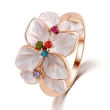 Colorful Austrian Crystal  Crystals Leaves Flower Rings fashion Girlfriends Elegant Sweet jewelry for women Party Classic Ring