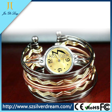 Moda mujeres relojes pulsera de oro Multi anillo Ladies relojes de pulsera de cuarzo brazalete relojes