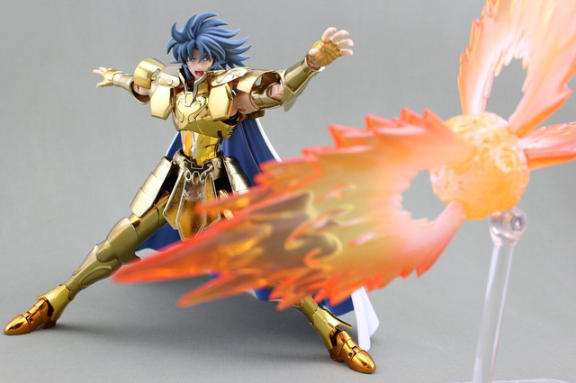 lc model saint seiya