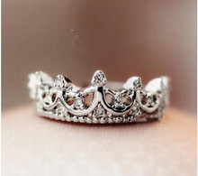 Korean Style Retro Crystal Drill Hollow Crown Shaped Queen Temperament Rings For Women Party Wedding Ring