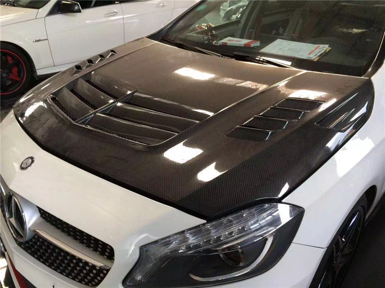 Buy Varis Style Carbon Fiber W176 Car For