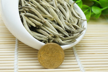 Factory Wholesale New 2015 tea Premium Baihao yinzhen Silver Needle Tea Rare White Tea 1kg