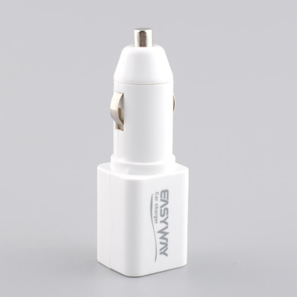 GF11 Car charger gps tracker - 2