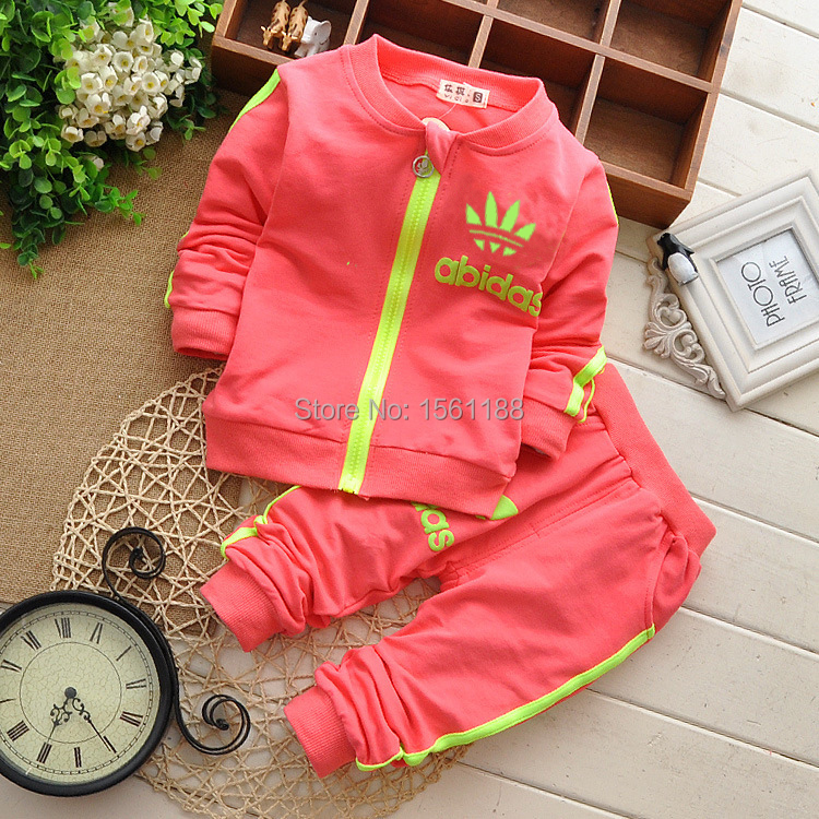 2015 New 100 Cotton Long Sleeves Spring Baby Sets Round Neckline Zipper Printing Outwear Pants 2pc