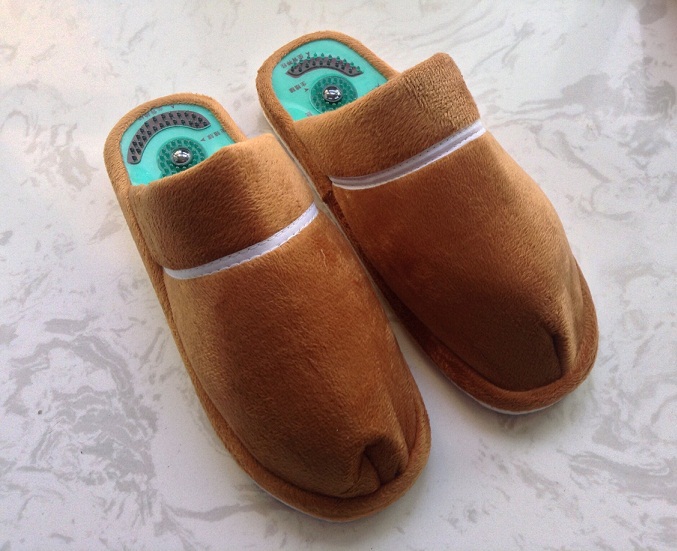 2014 winter cotton slippers male female health care Taichi acupuncture feet massage slipper