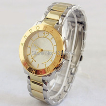 Envío gratuito + nueva llegada de Pan epoxi moda Simple de cuarzo relojes para womenand hombre 4 colores