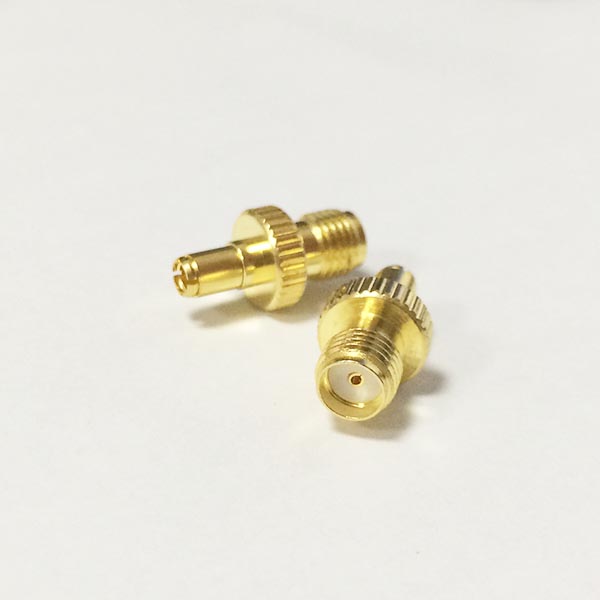 Гаджет  SMA  Female Jack  switch  TS9  Male Plug  RF Coax Adapter convertor  Straight  Goldplated  NEW wholesale None Электротехническое оборудование и материалы