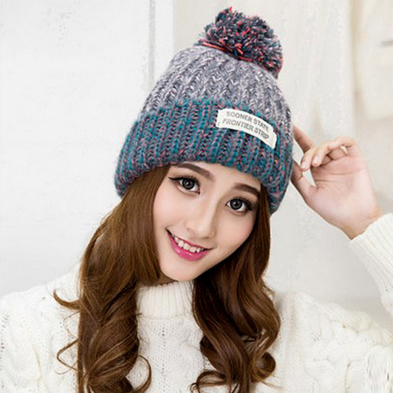 Resultado de imagen de gorro y trenzas