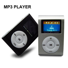 Mini MP3 přehrávač s klipem na upevnění, slot na SD kartu