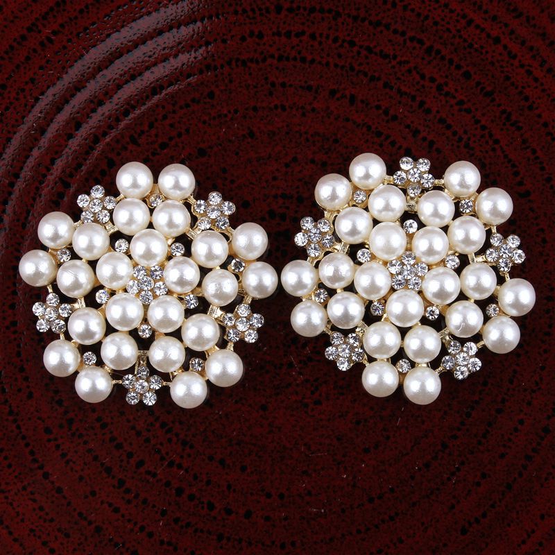 200pcs lot 1 2 2Colors Flower Shaped Pearl Plating Flatback Button For Crafts Shiny Rhinestone Button