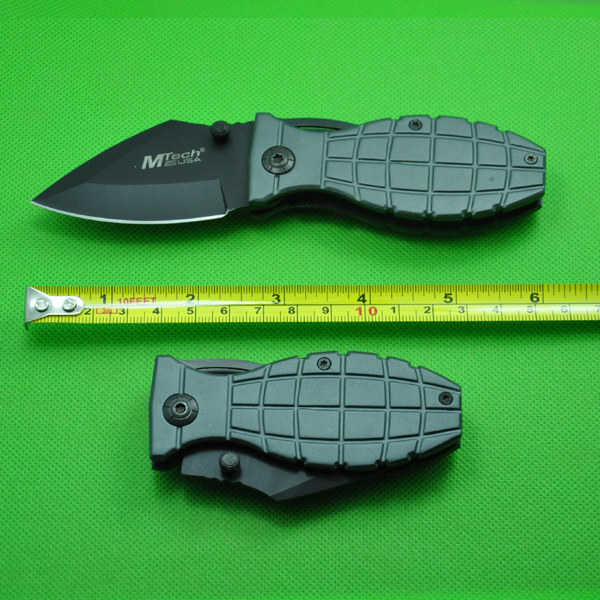 Hot Salle Gray Folding Knife Outdoor camping knives Survival Hunting Knives Pocket Knife Free Shipping