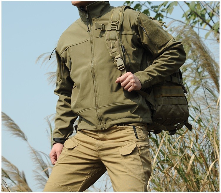 Men Outdoor Fleece Jackets for Hunting Hiking Camping Autumn & Winter Man Warm Military Army Tactical Coats /Jackets