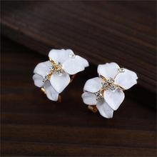 Vintage Flower Stud Earrings for Women Romatic Crystal Summer Earrings Black Fine Jewelry for 2015