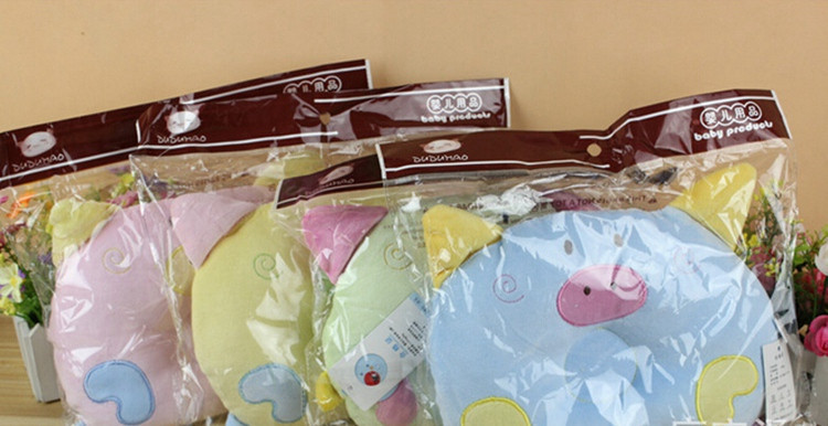 Kawaii Pig Baby Pillow For Flat Head High Quality Sleeping Baby Pillow Kids Headrest Pillow Animal Print Newborn Bedding (4)