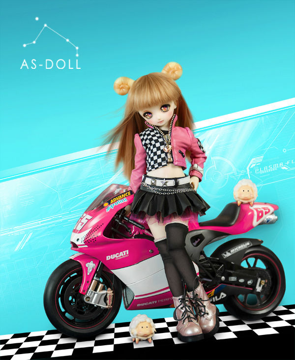 Natural toys girl raw