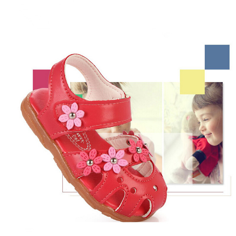 2016 summer the New rivets flower leather sandals beef tendon Bottom ultra soft female kids font