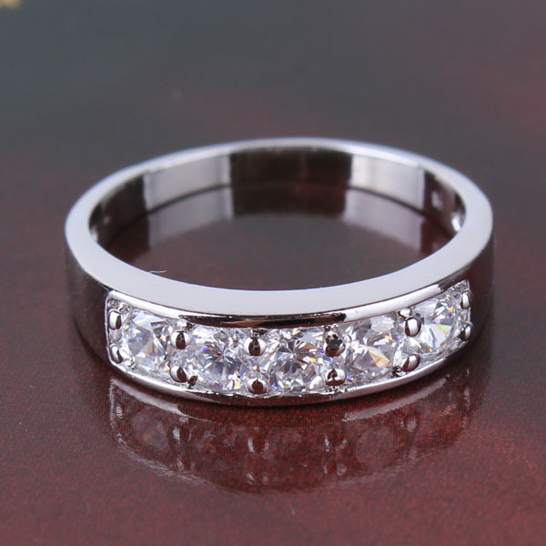 Best Quality 2015 Jewelry 18K Gold Plated Wedding Ring Round Cut White Austrian Crystal CZ Band