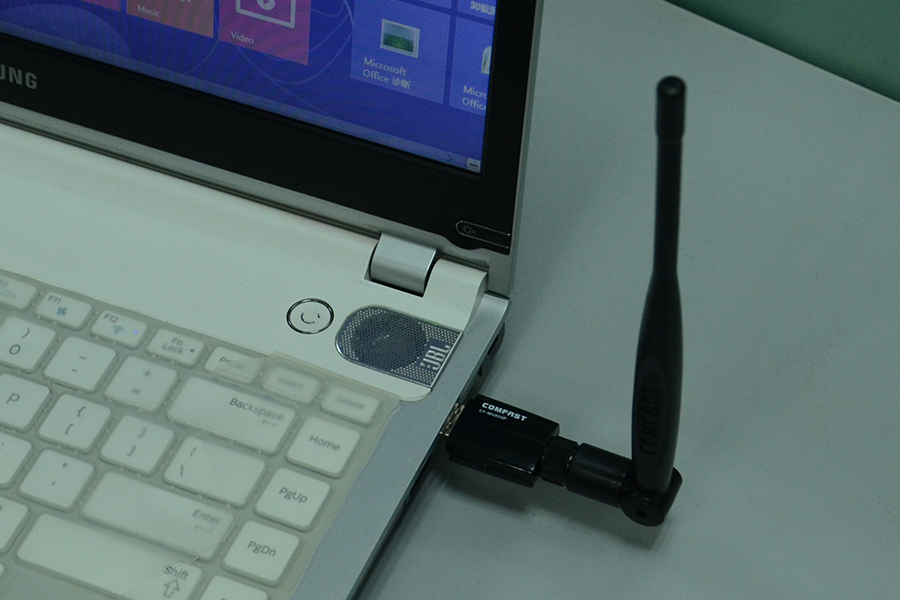 Comfast CF-WU855P USB 300  USB   Realtek RTL8192EU Wi-Fi  WPS   