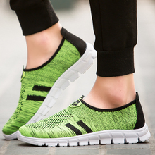 2016 Fashion Love Shoes Breathable Mesh Women Shoes Walking Super Light Casual Summer Women Slip On Shoes Water Beach Shoes