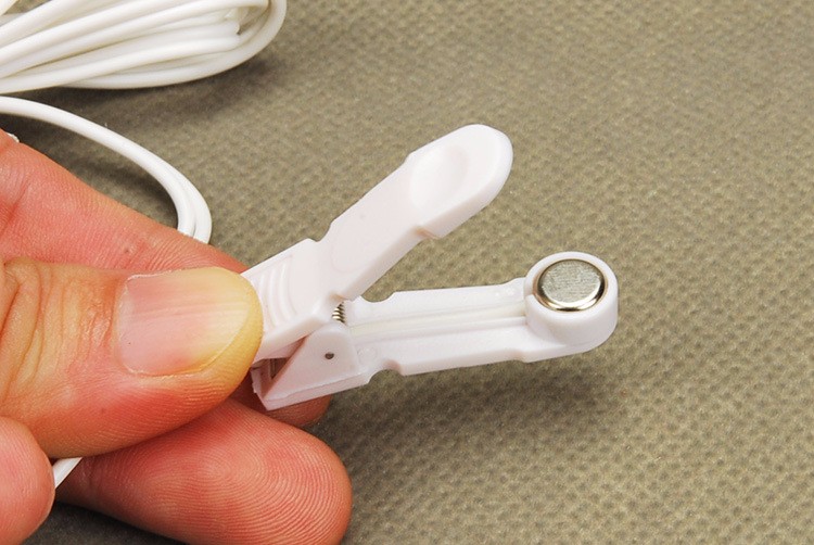 2571714689_279567083