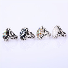 New Fashion Boho Vintage Natural Shell Cute Big Rings For Women / Men Punk Wedding Rings Gothic Jewelry Female Retro Party Ring