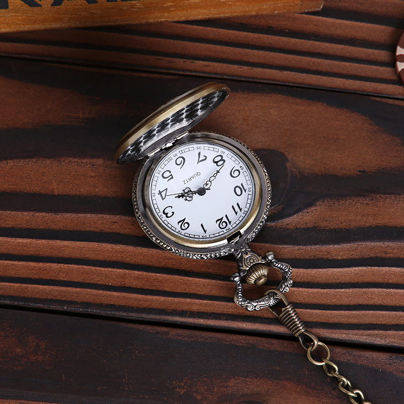Vintage Antique Style Gun Black Unisex Crown Kuroshitsuji Black Butler Cover Pattern Quartz Pocket Watch Necklace