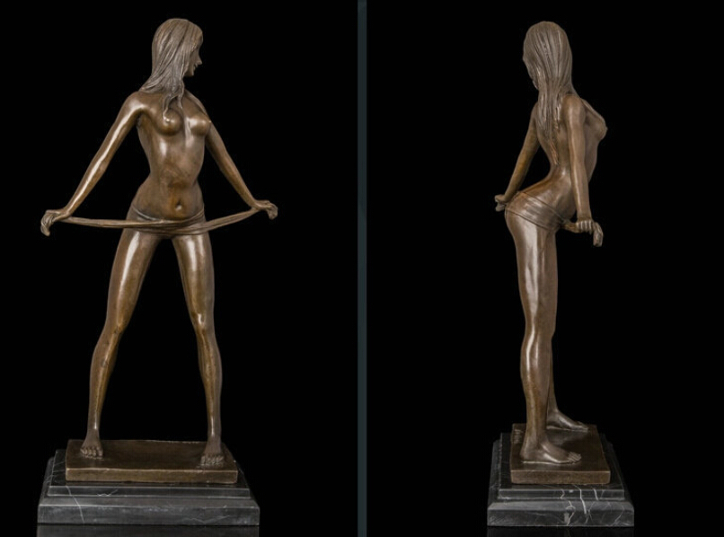 Erotic Nude Statues 110