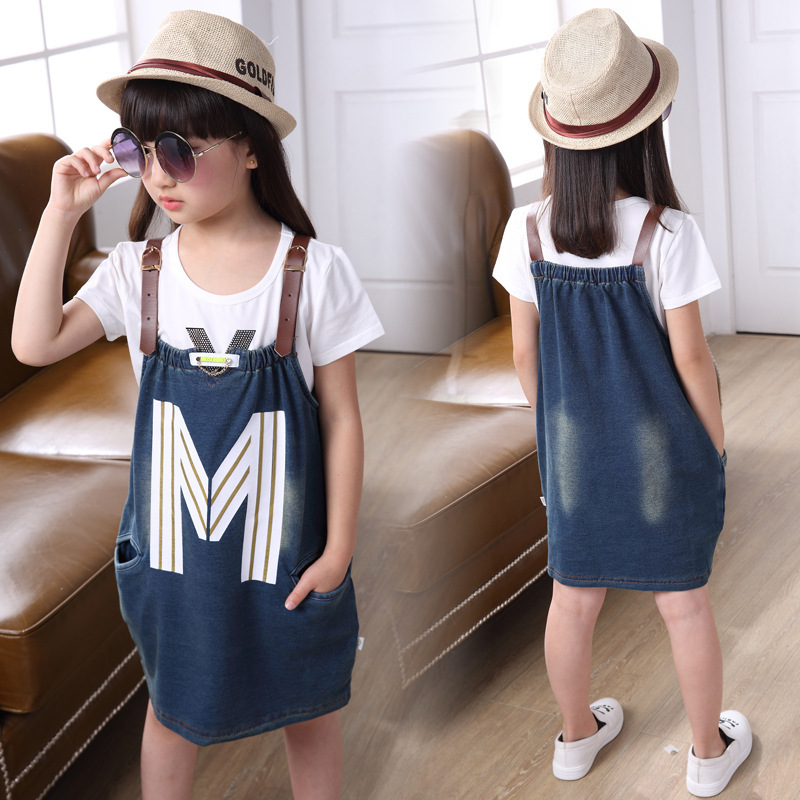 http://g01.a.alicdn.com/kf/HTB16VppIFXXXXXUXFXXq6xXFXXXW/2015-new-summer-style-3-14-age-girls-casual-letters-denim-overalls-dress-kids-good-quality.jpg