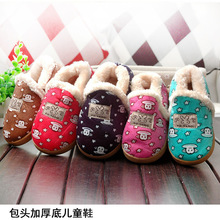 Hot sales Indoor and Outdoor 7 colors options cartoon Children boys girls Winter Slippers Plush Free