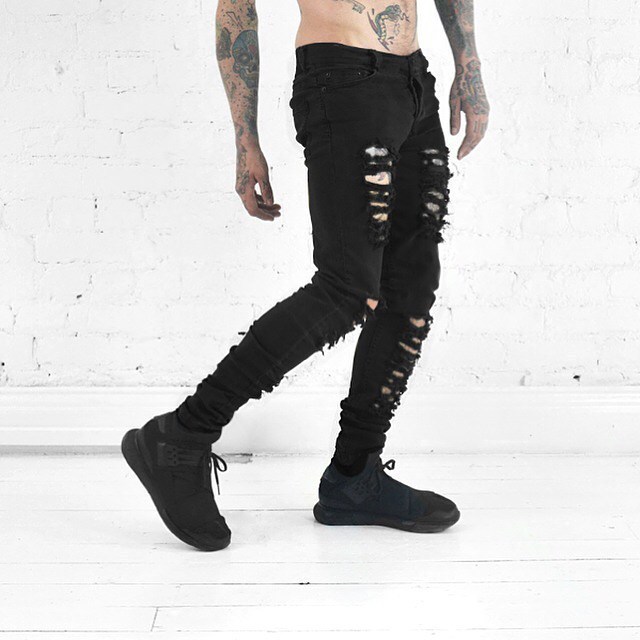 ripped jeans boys black