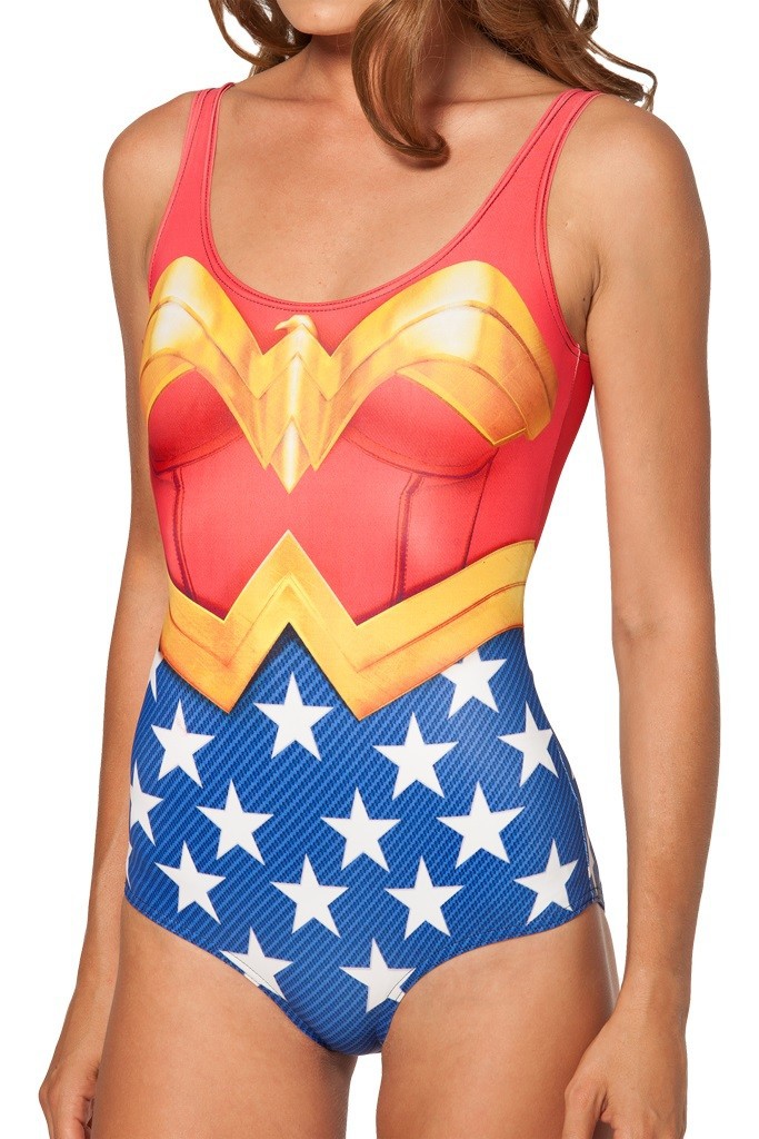 LC-HER-007-WonderWomanCapeSuit-6-WEB_1024x1024