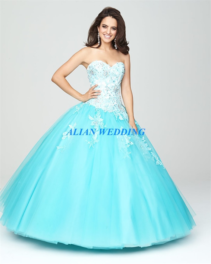 vestidos de xv años color azul aqua