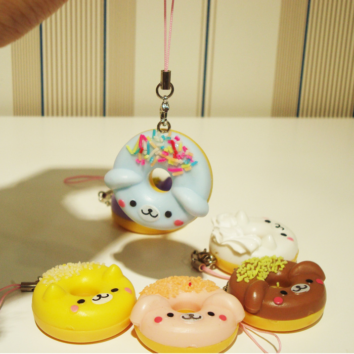 100pcs-5cm kawaii rilakkuma bear PVC donut  phone/bag charms,MIX COLOR wholesale, Free Shipping by EMS!