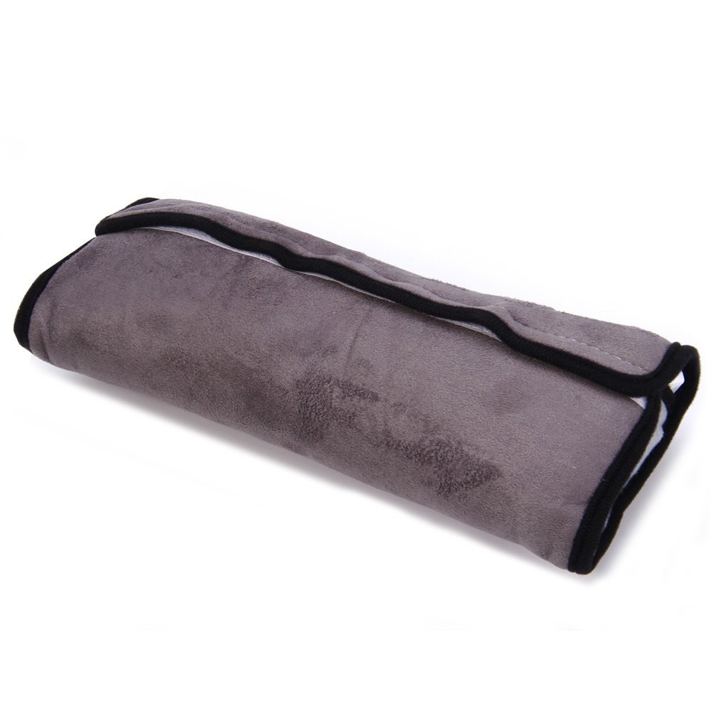 1444090272639-P-3175357