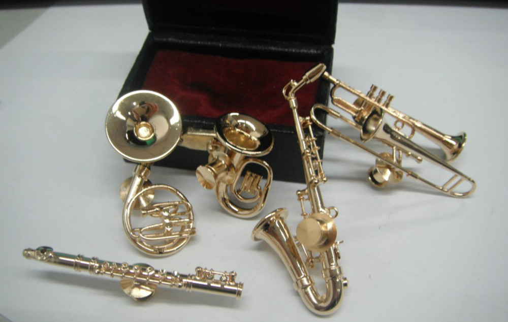 shaped pin musical instrument saxophone gilt decorations shaped pin musical instrument saxophone gilt decorations