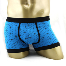2016New Arrival sexy Men’s Underwear U croth fashion Beach Plaid Style Boxer gay pull in boy Home Shorts pants mans sexy trunk