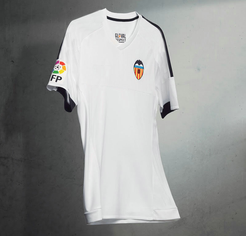 15 16 Camisetas Valencia CF   ALCACER   Valencia   OTAMENDI     