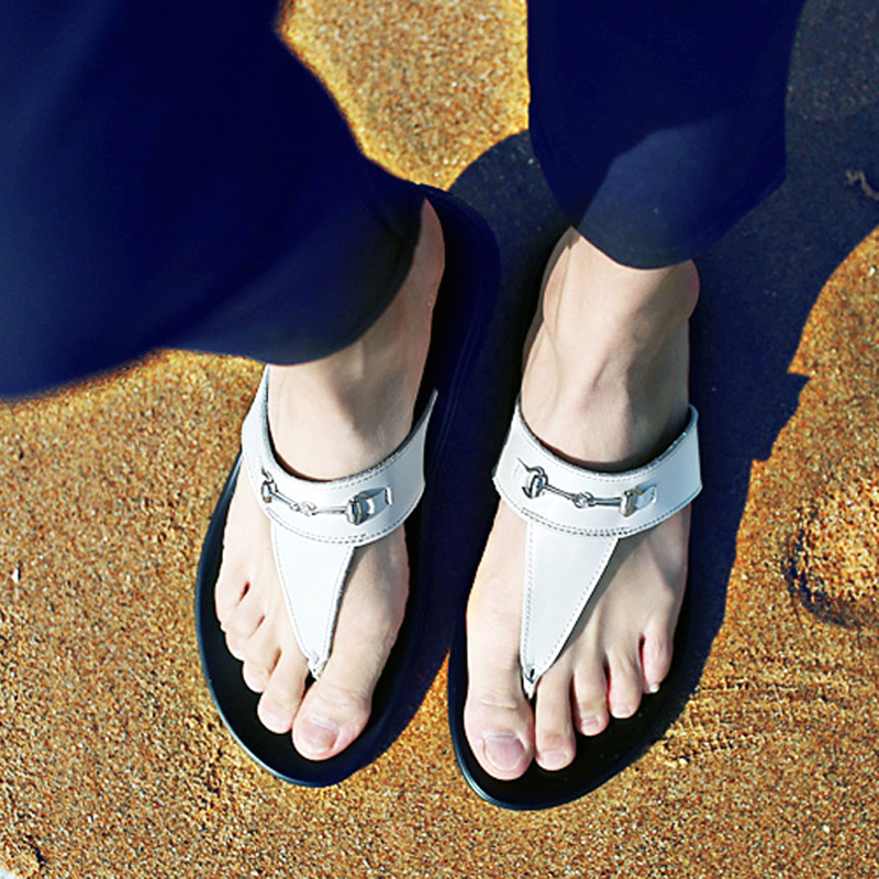 mens slippers with white soles