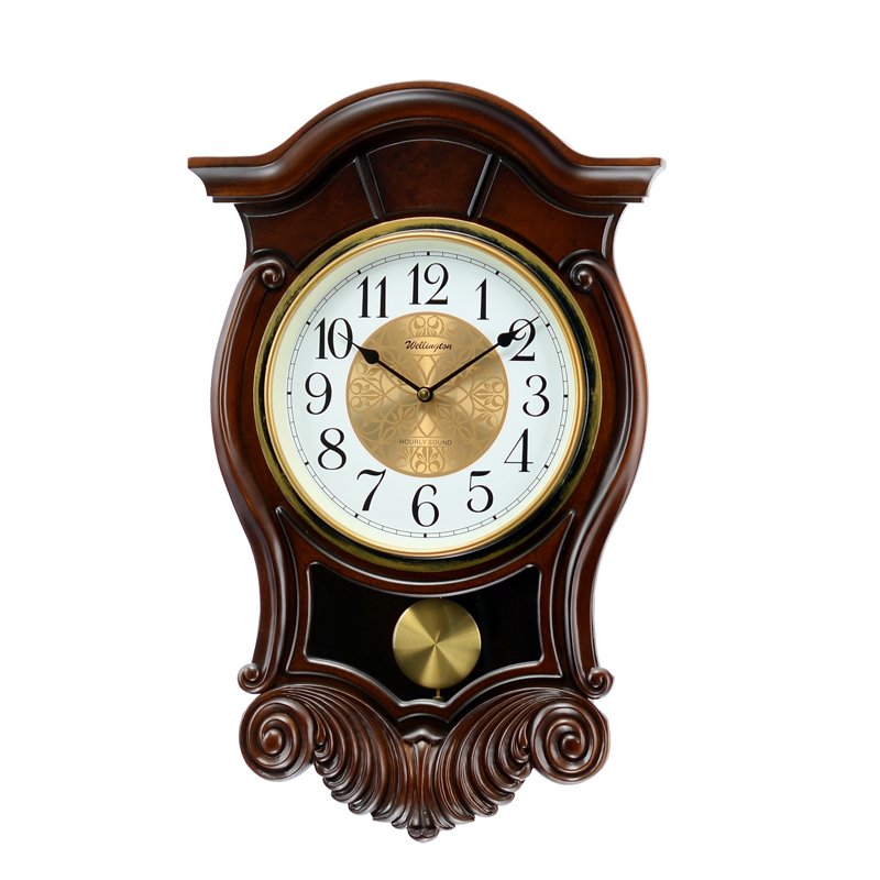 Wellington upscale chime clock in the living room European style