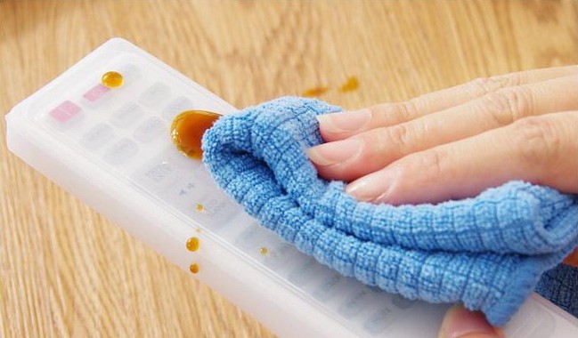 Description Picture 6 of item1PC Silicone TV Remote Control Cover Case Video Audio Air Condition Remote Control Protector Pouch Waterproof Protective Cover