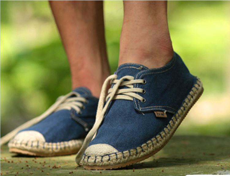 Primavera otoño hombres nuevos zapatos de lona ocasionales de la trenza de paja pisos alpargatas Mocasines