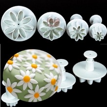 4Pcs Set Sunflower Plunger Daisy Flower Cookie Cake decorating tools Cupcake font b Kitchen b font