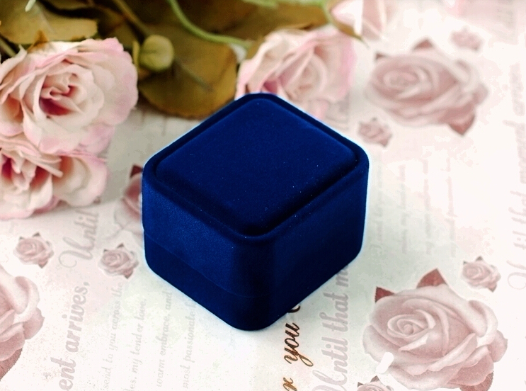 Wholesale High Quality 20pcs/lot Blue Velvet Box For Jewelry,Romantic Ring Earring Gift Packaging Display Box For Wedding