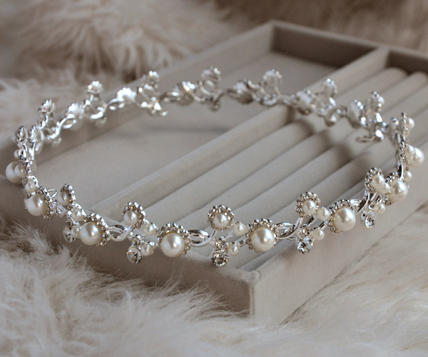Silver 2015 Quinceanera Tiaras Free Shipping Pearl Crown Rhinestone Round Middle Porta Coque Bride Bridesmaid For Wedding