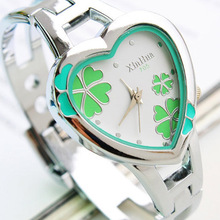 New woman watches 2016 Top Quality Heart-Shape Quartz Watch Brand Charm Gold Silver Ladies Bracelet Wrist Watch Women CB909